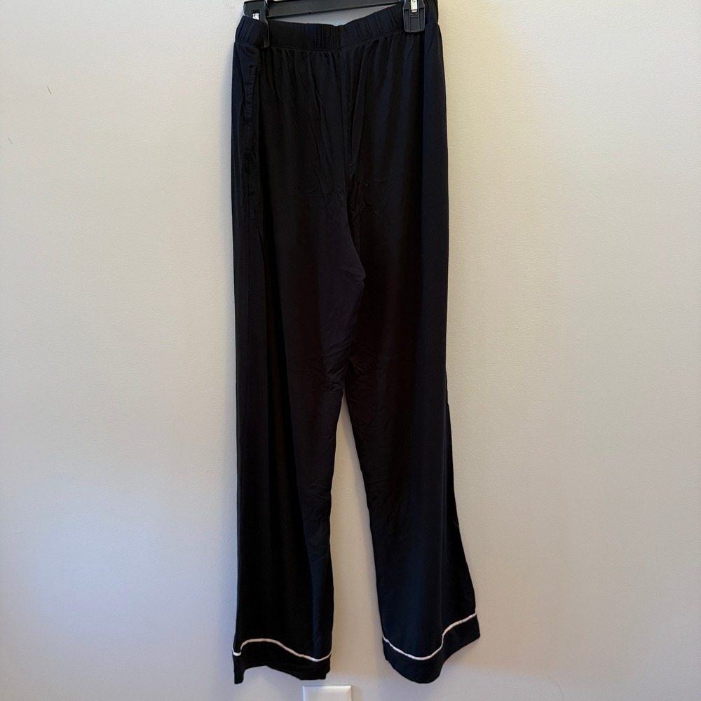 Victoria's Secret Black Pajama Pants Size Small – Soft Lounge Sleepwear - Picture 3 of 3